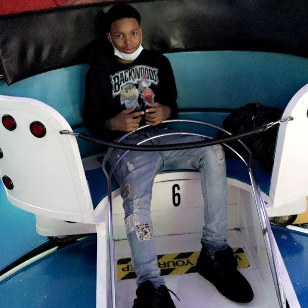 Meet your Posher, Mari